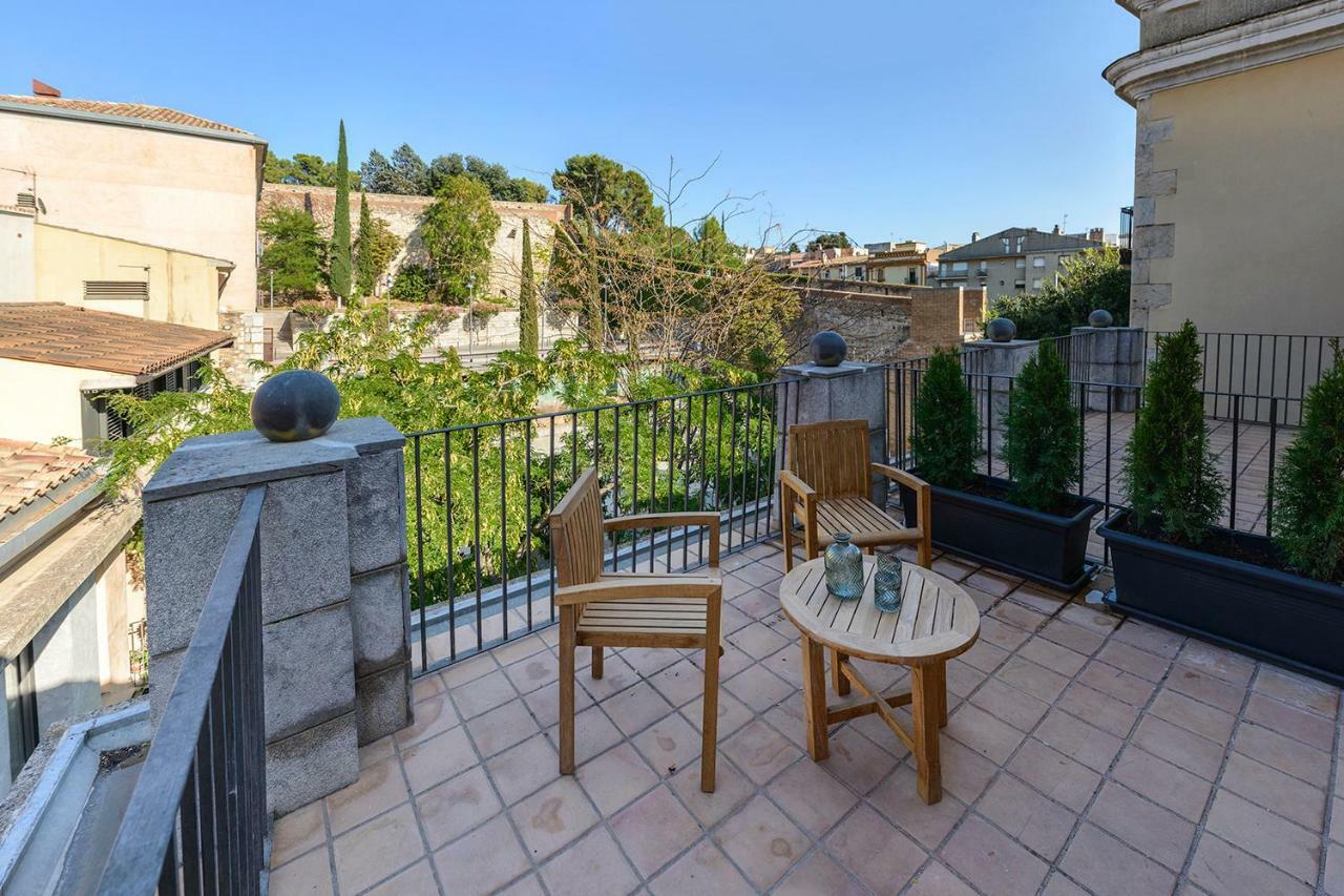 Apg Placa Catalunya Girona Exteriör bild